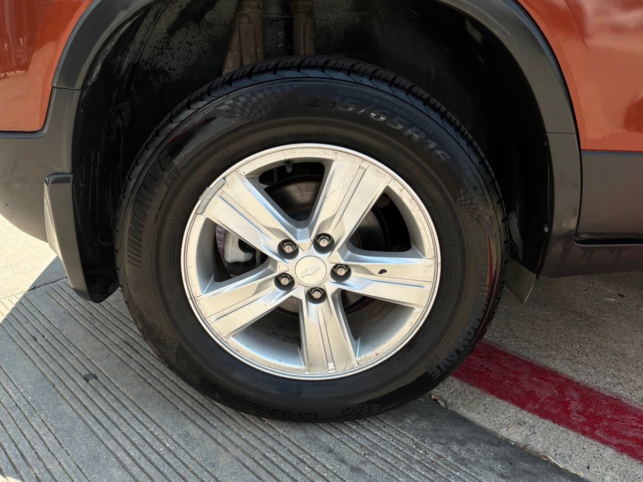Used 2019 Chevrolet Trax LT w/ LPO, Protection Package AWD/4WD image 9