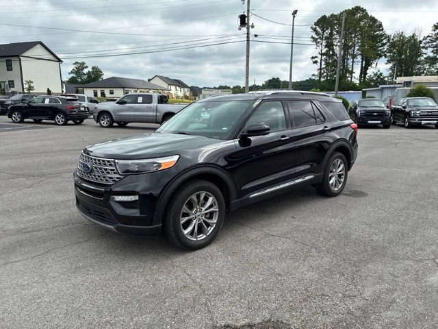 Used 2023 Ford Explorer Limited w/ Equipment Group 301A AWD/4WD image 53