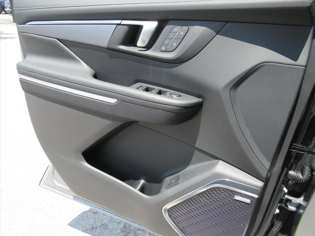 New 2026 Buick Enclave Sport Touring w/ Power Package FWD image 18