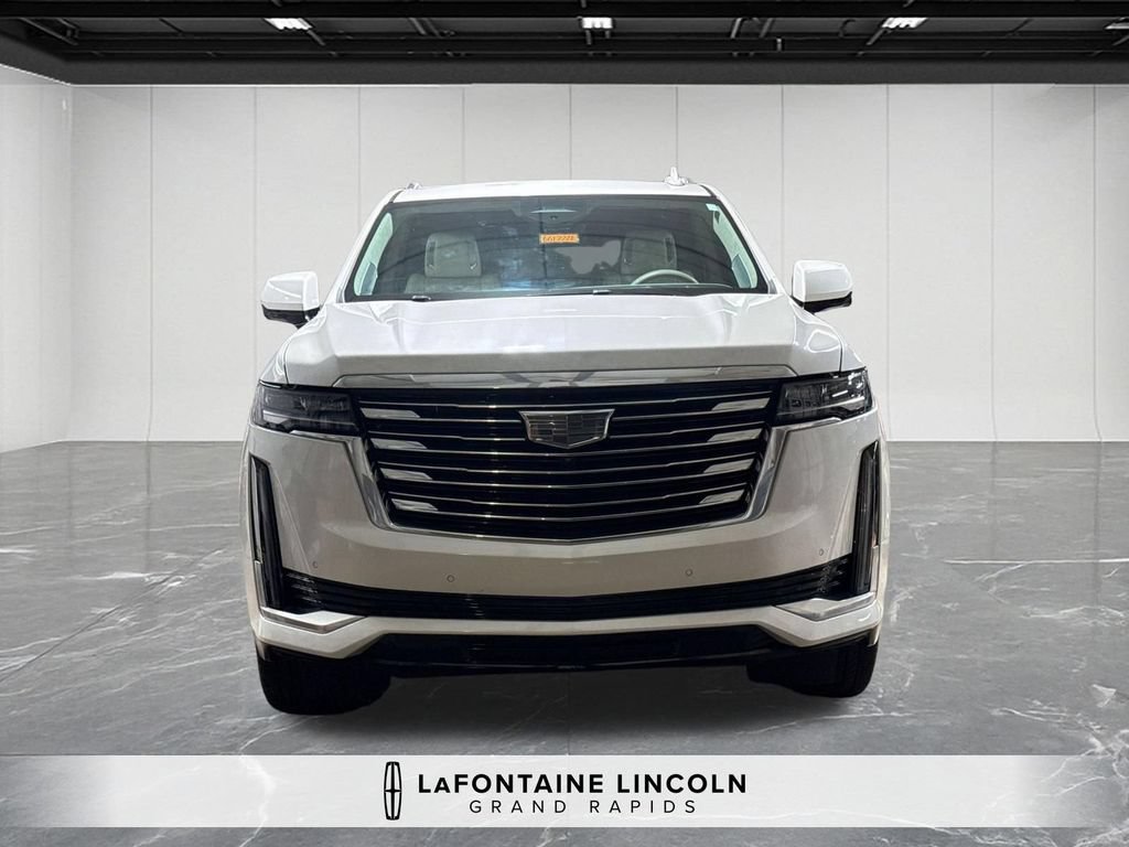 Used 2023 Cadillac Escalade Premium Luxury Platinum AWD/4WD image 8