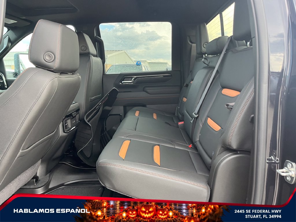 New 2026 GMC Sierra 2500 AT4 w/ AT4 Premium Plus Package AWD/4WD image 11