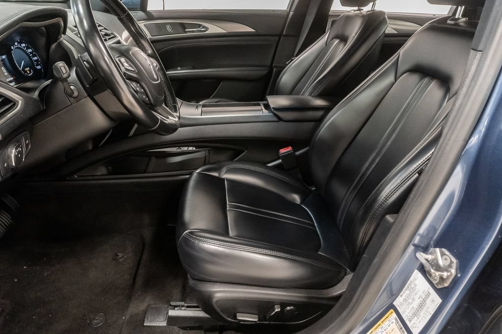 Used 2019 Lincoln MKZ Premiere FWD image 10