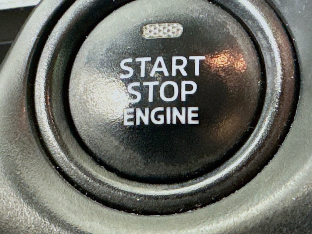 Used 2018 MAZDA MAZDA3 Touring image 20