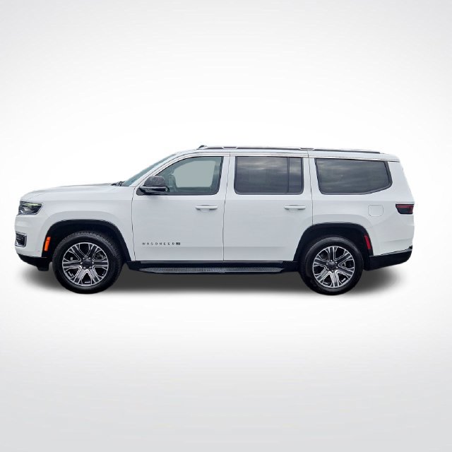 Used 2024 Jeep Wagoneer Series II AWD/4WD image 2