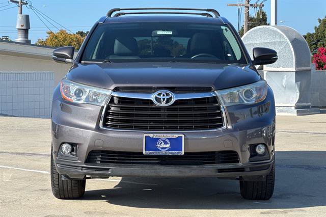 Used 2015 Toyota Highlander XLE FWD image 8