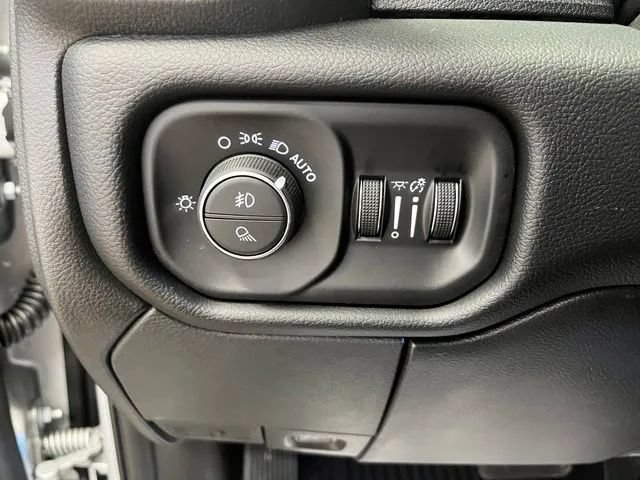 New 2026 RAM 2500 Laramie w/ Night Edition AWD/4WD image 14