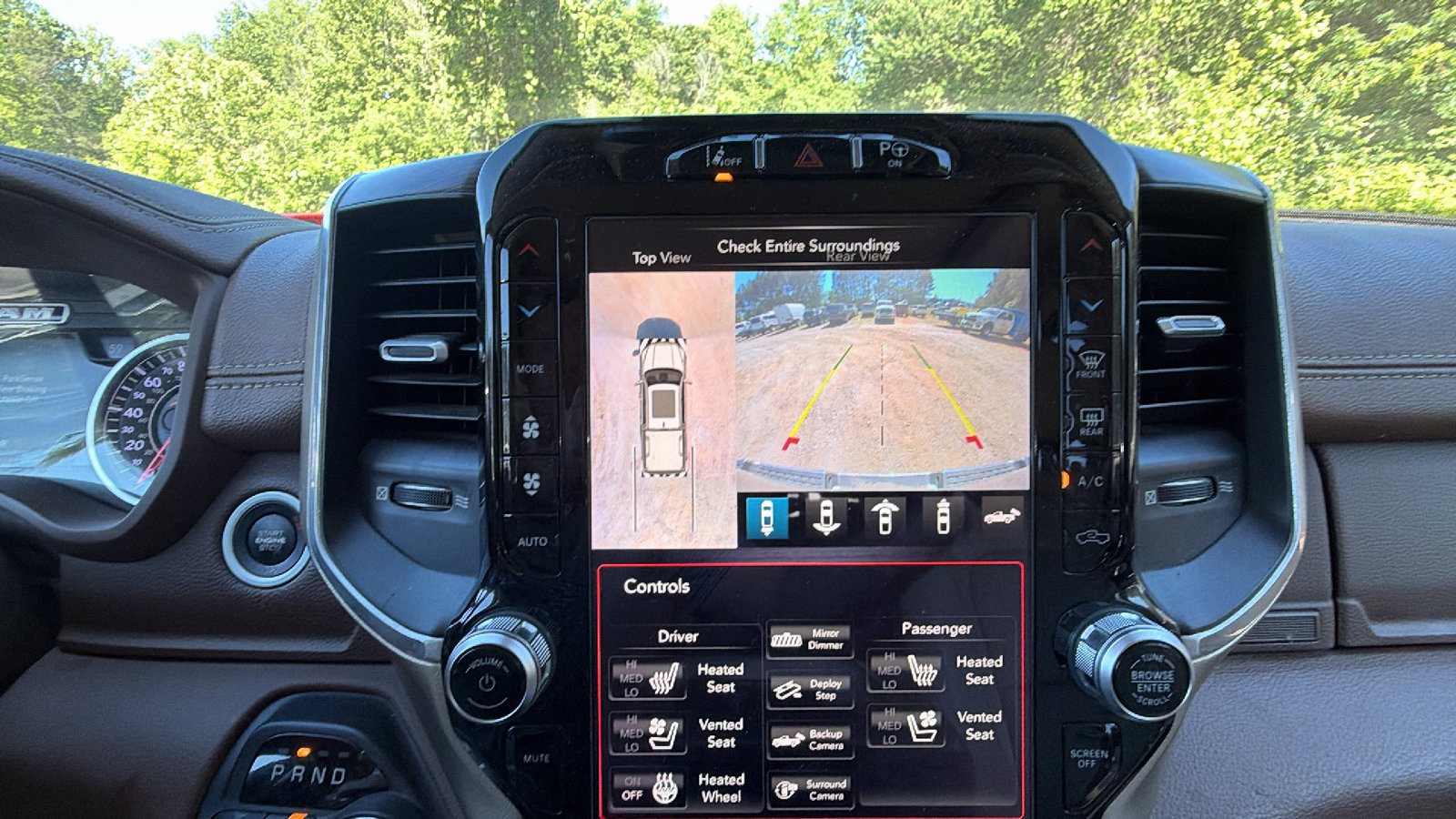 Used 2019 RAM 1500 Laramie AWD/4WD image 35