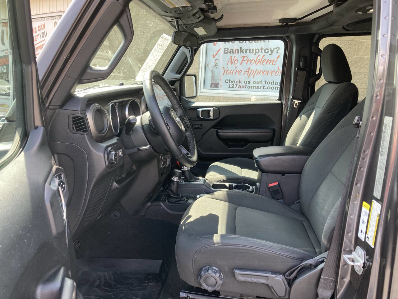 Used 2018 Jeep Wrangler Unlimited Sport S image 13