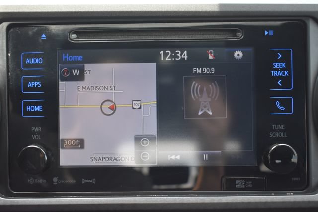 Used 2018 Toyota Tacoma SR5 AWD/4WD image 28