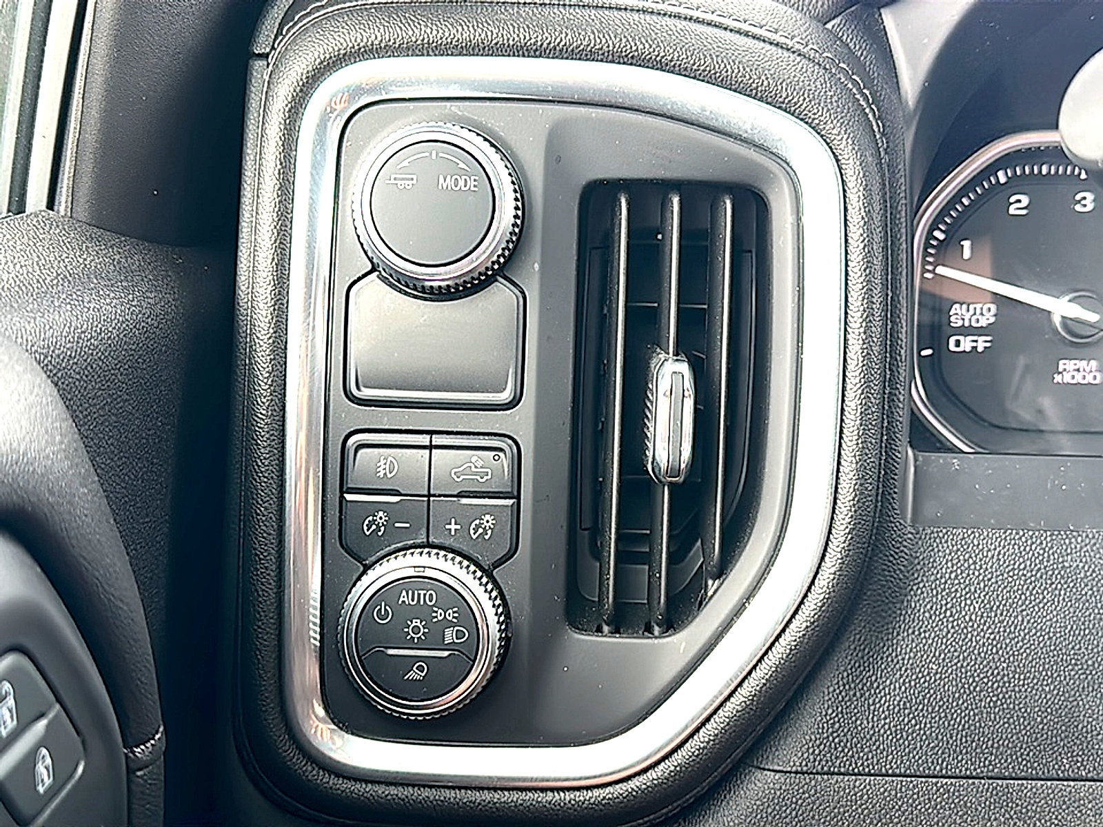 Used 2020 GMC Sierra 1500 Denali image 36