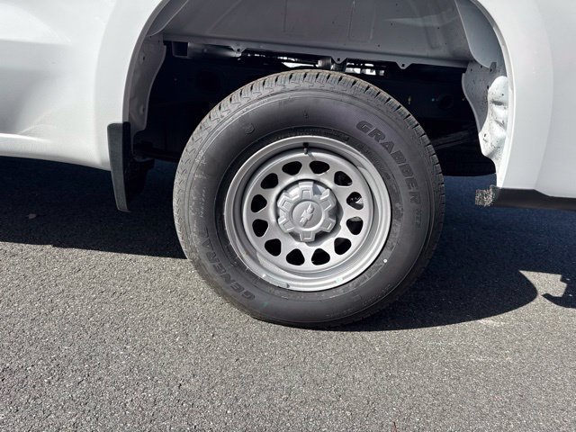 Used 2026 Chevrolet Silverado 1500 W/T RWD image 8