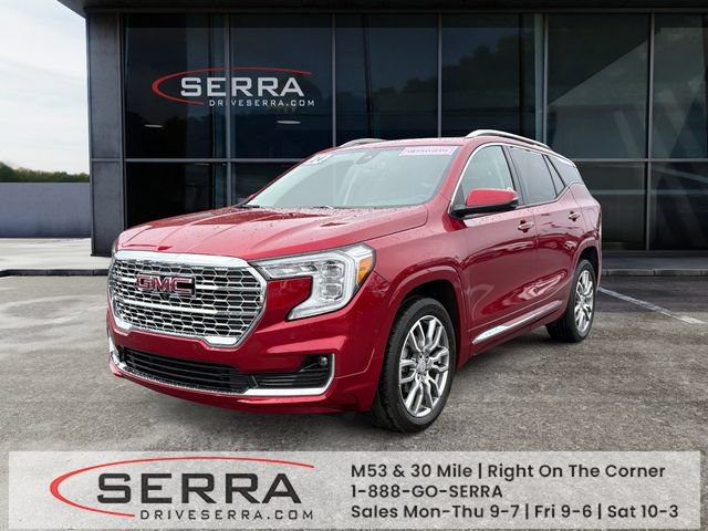Used 2024 GMC Terrain Denali w/ Denali Premium Package AWD/4WD image 1