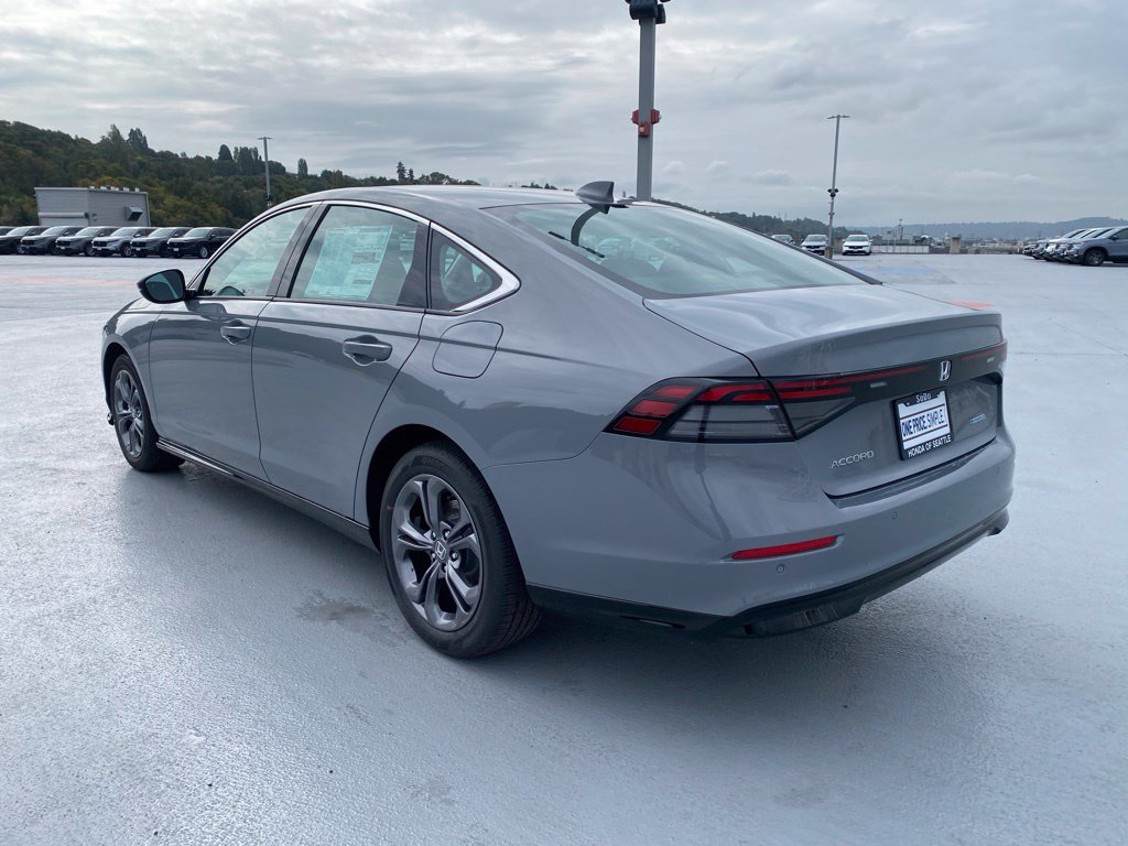 New 2026 Honda Accord EX-L image 9