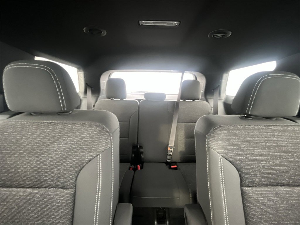 Certified 2024 Chevrolet Traverse LT image 18