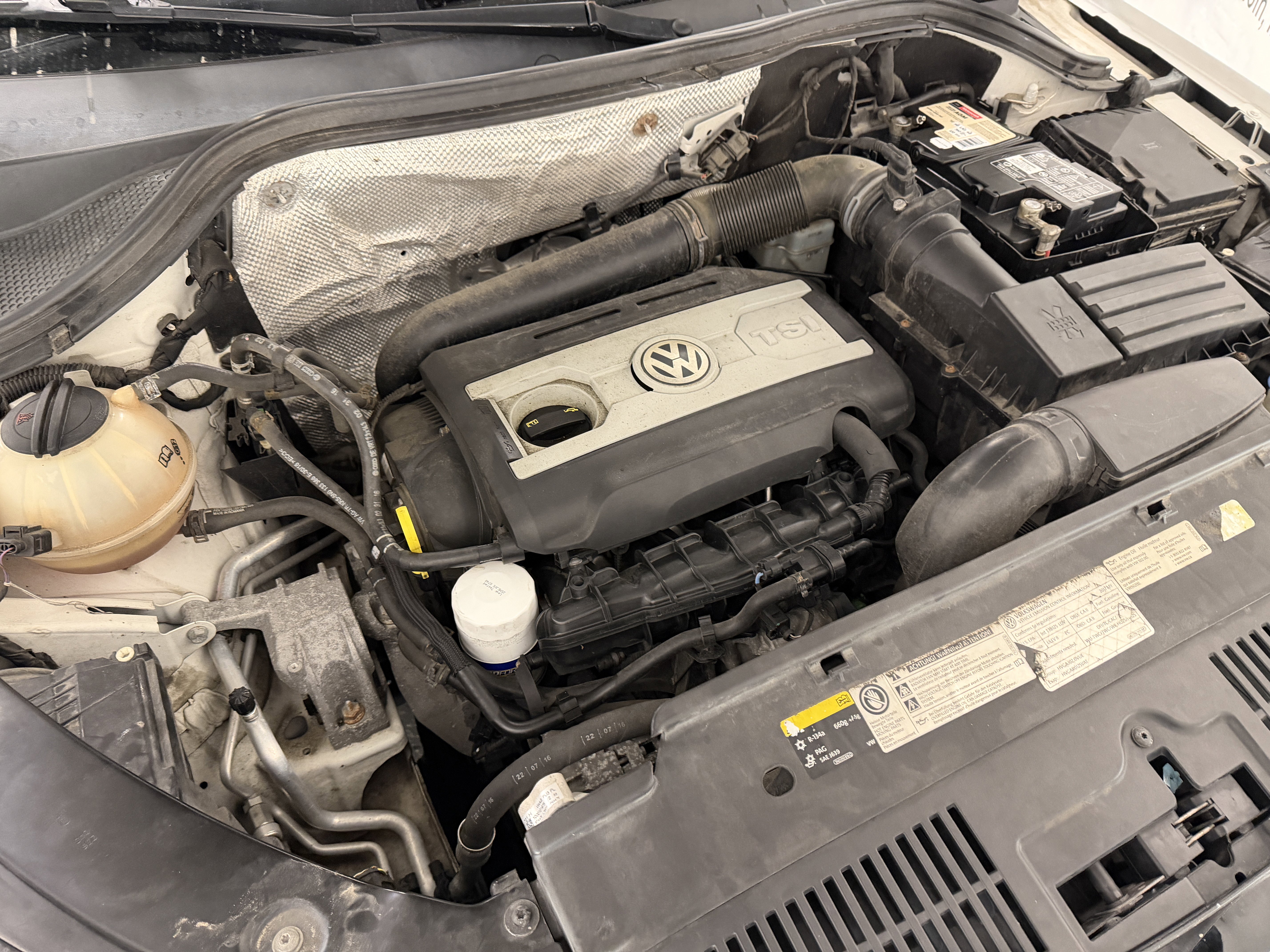 Used 2017 Volkswagen Tiguan Sport image 33