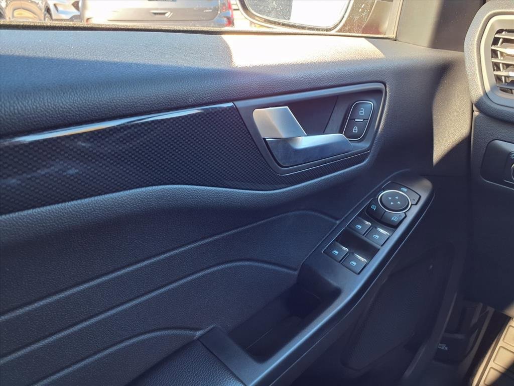 Used 2025 Ford Escape ST-Line w/ Tech Pack #1 image 20