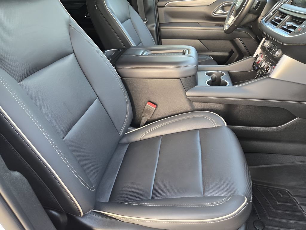 Used 2022 GMC Yukon SLT RWD image 13