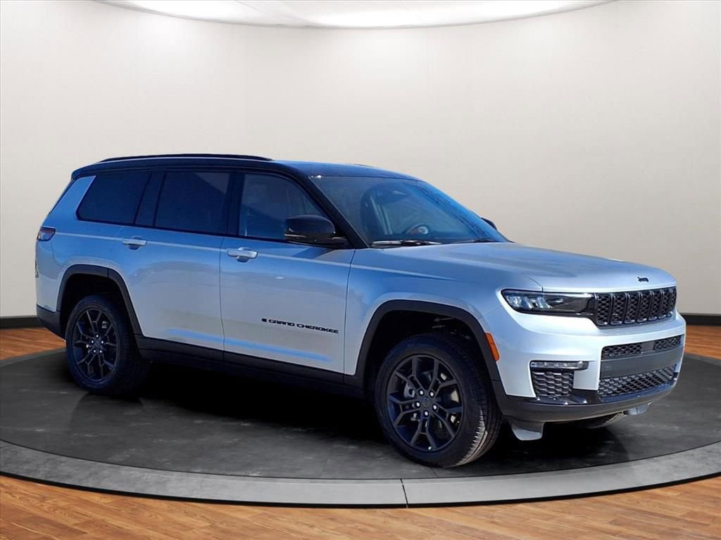 New 2025 Jeep Grand Cherokee L Limited image 15