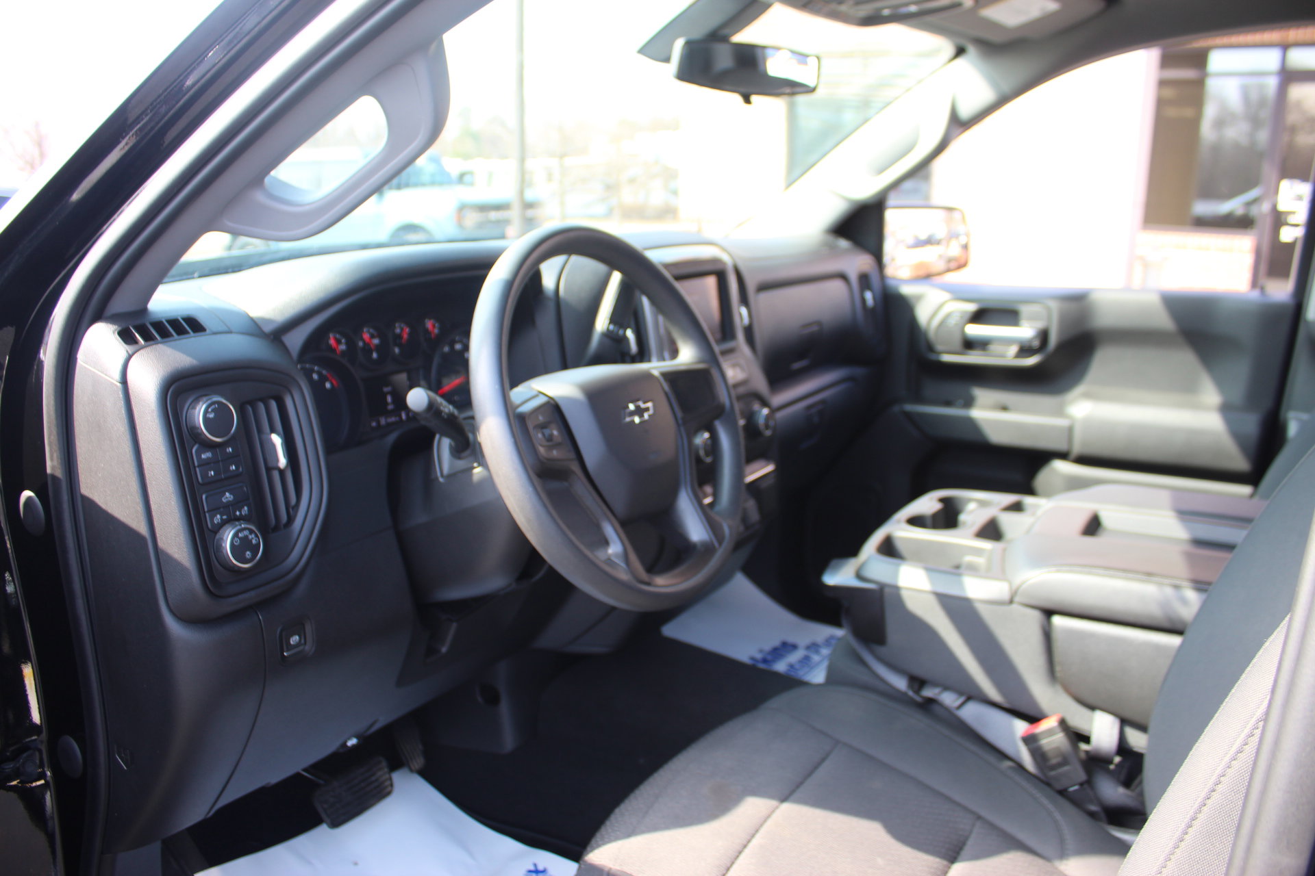 Used 2020 Chevrolet Silverado 1500 Custom Trail Boss w/ Custom Convenience Package image 13