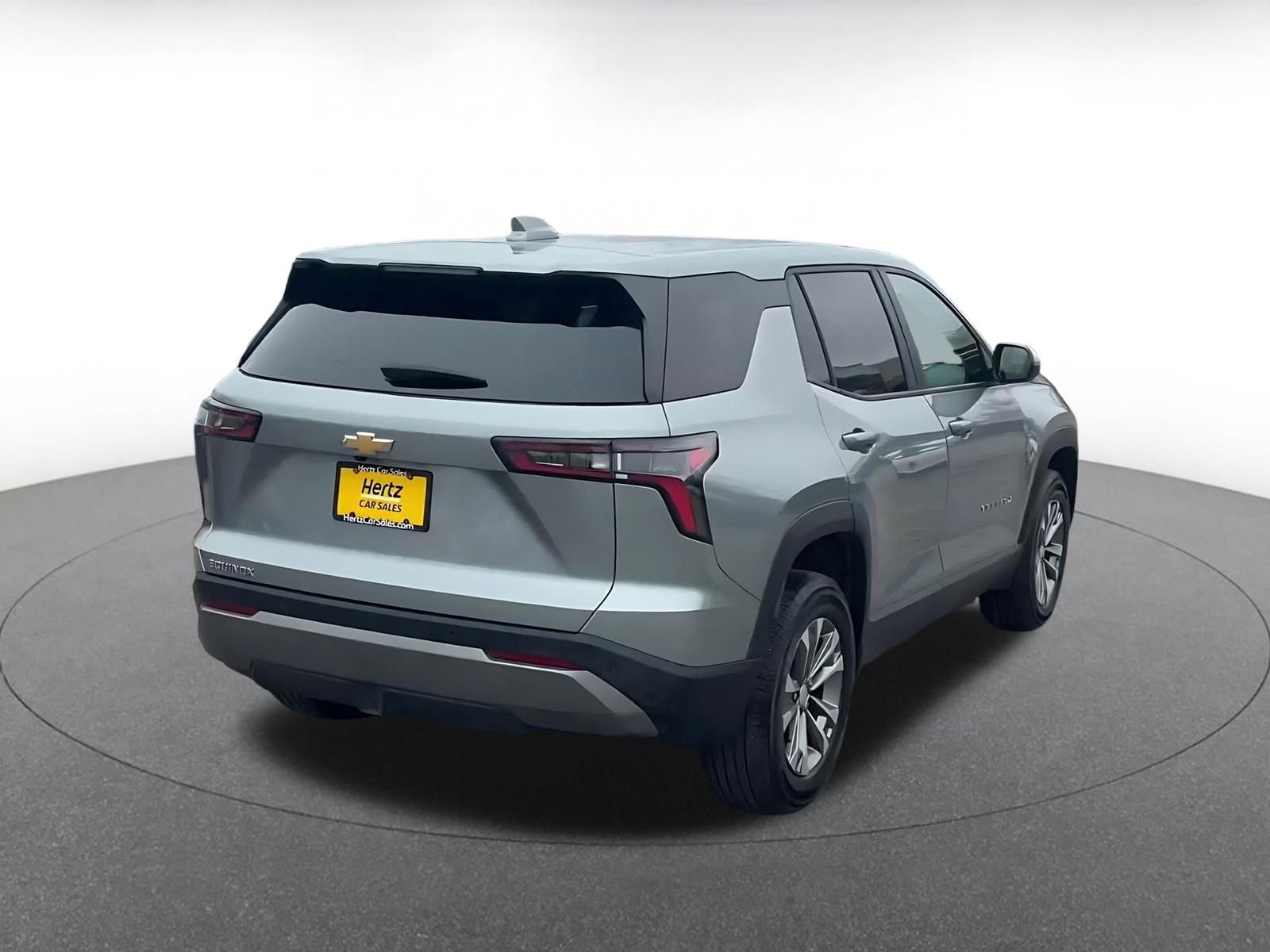 Used 2025 Chevrolet Equinox LT FWD image 15