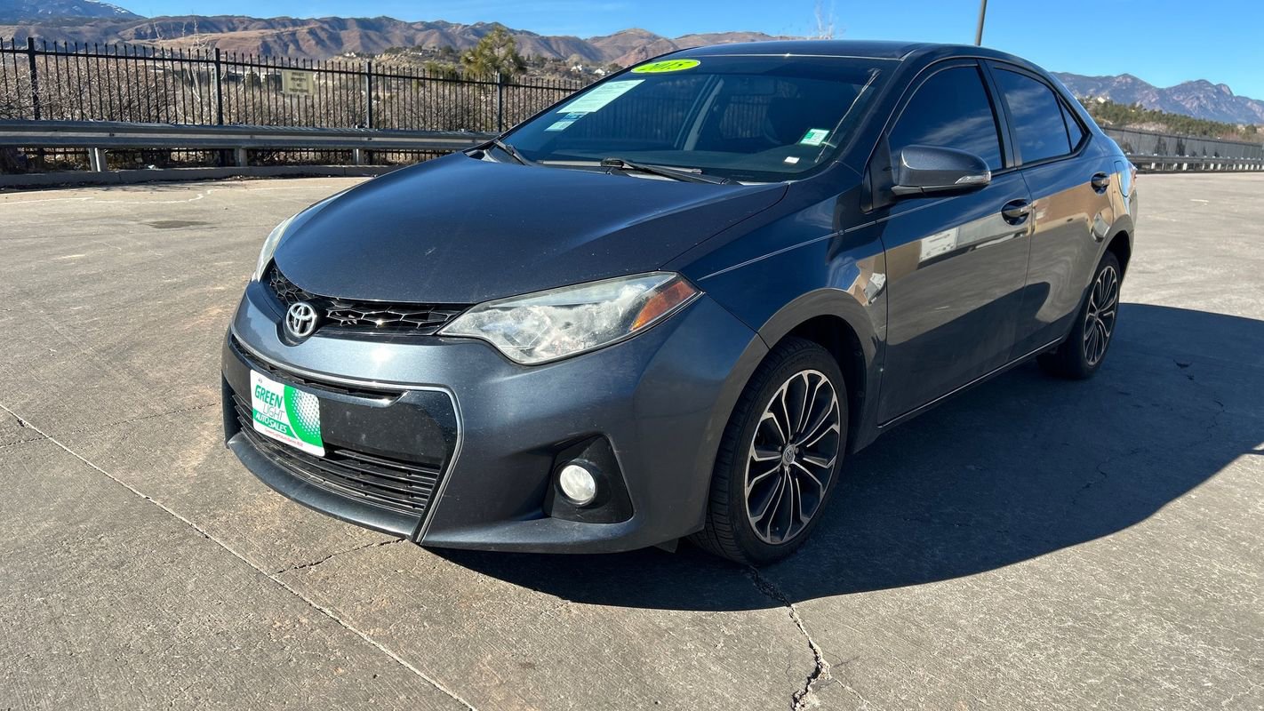 Used 2015 Toyota Corolla S image 17