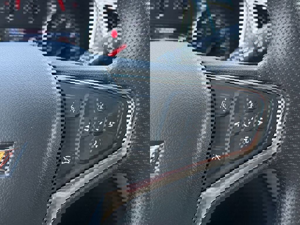 Used 2024 Chevrolet Equinox LS w/ LS Convenience Package image 24