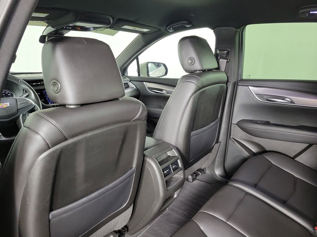 Used 2023 Cadillac XT5 Luxury FWD image 10