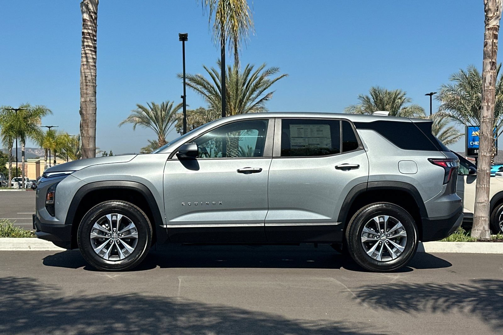 New 2026 Chevrolet Equinox LT FWD image 7