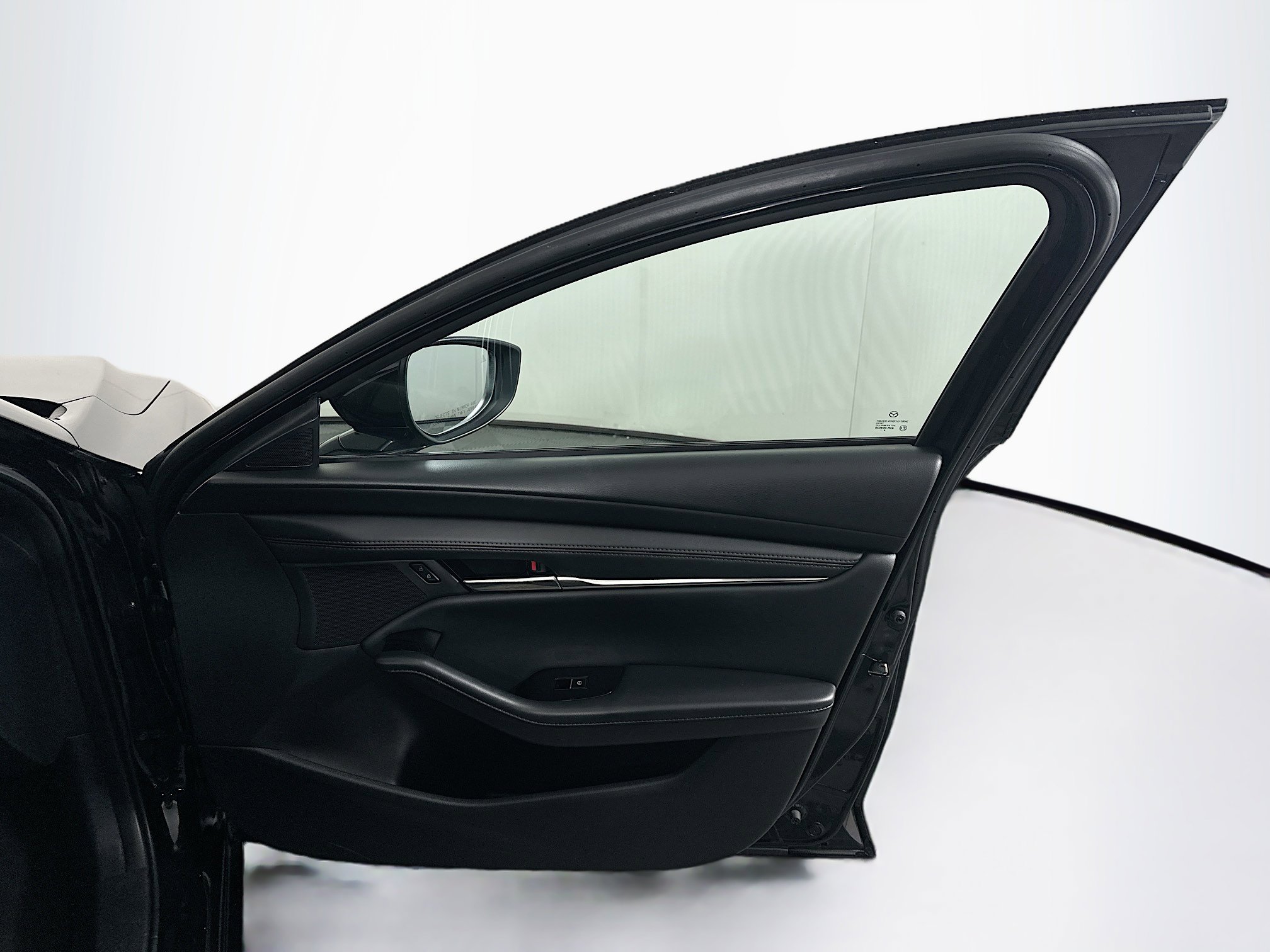 Used 2025 MAZDA MAZDA3 s image 31