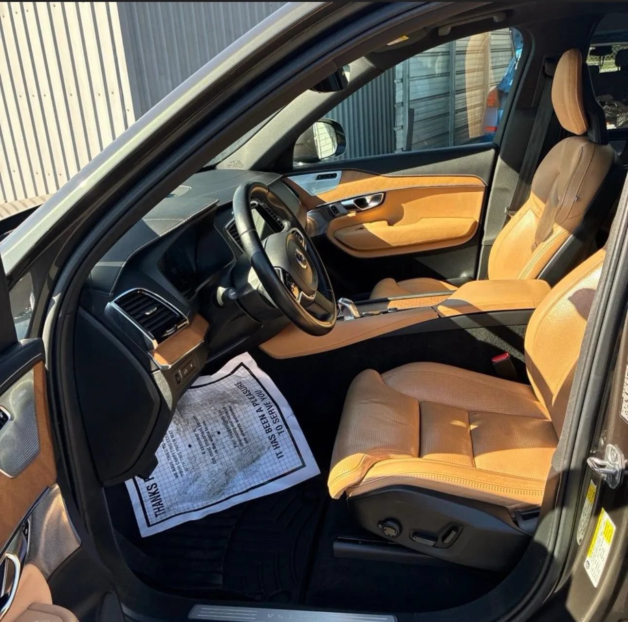 Used 2018 Volvo XC90 T8 Inscription w/ Convenience Package AWD/4WD image 9