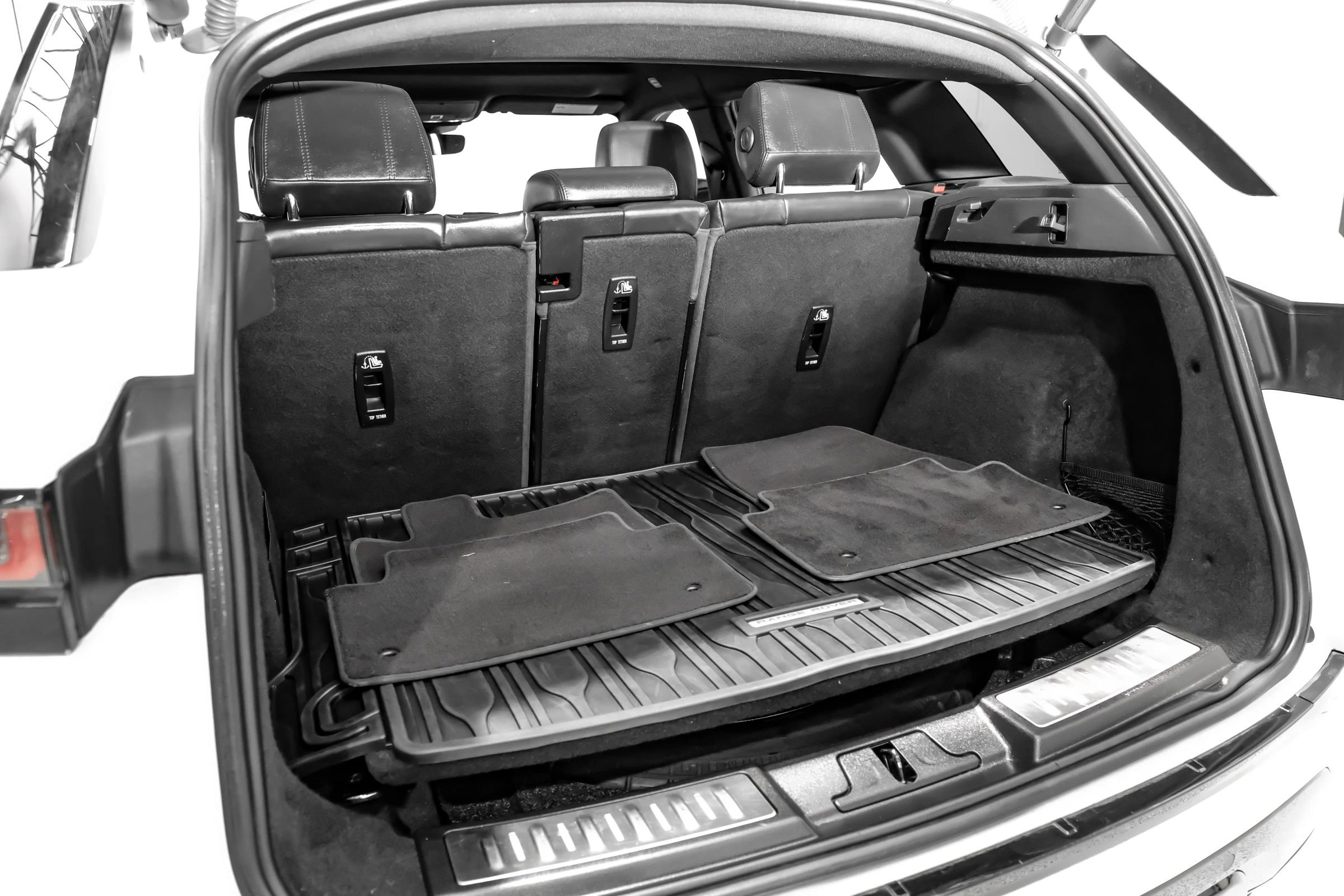 Used 2020 Land Rover Range Rover Evoque R-Dynamic SE image 65