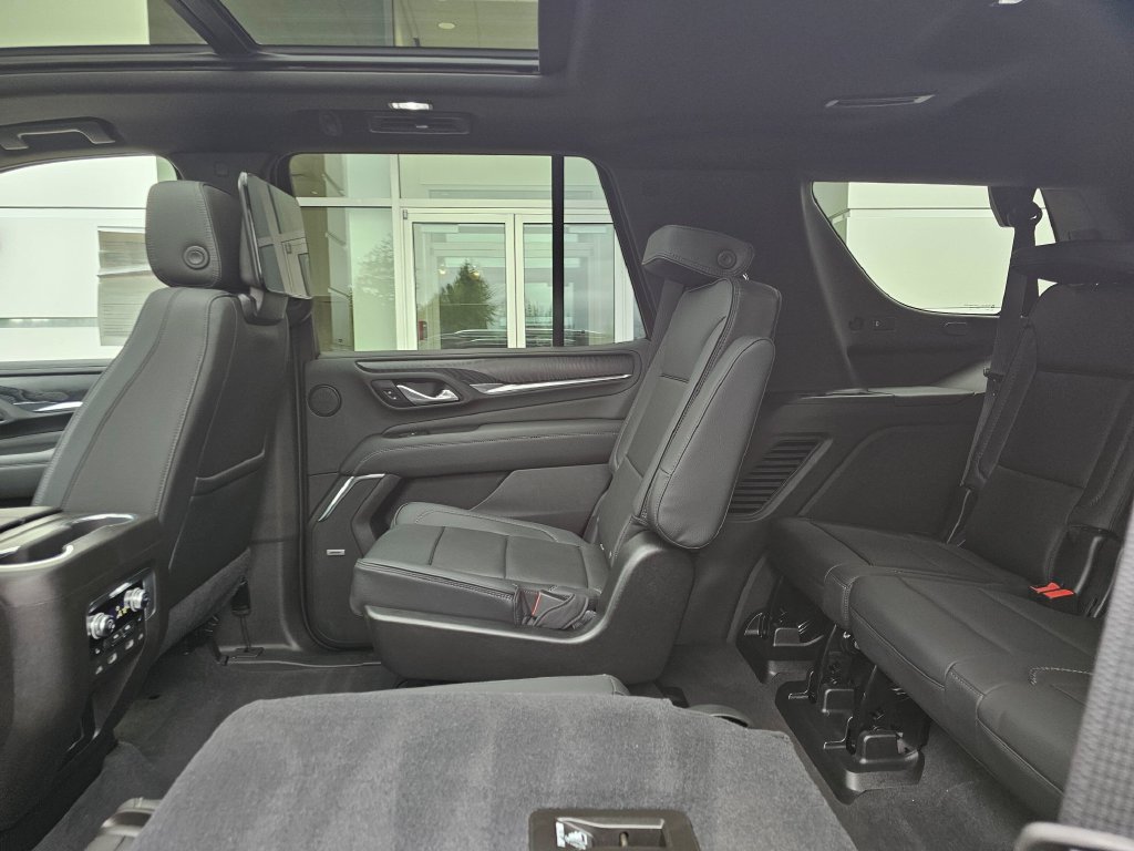 Used 2021 GMC Yukon Denali w/ Denali Ultimate Package AWD/4WD image 20