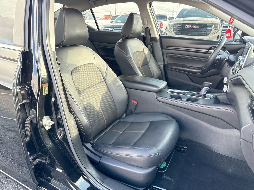 Used 2021 Nissan Altima 2.5 SR image 24