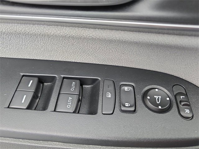 Used 2020 Honda CR-V EX image 27