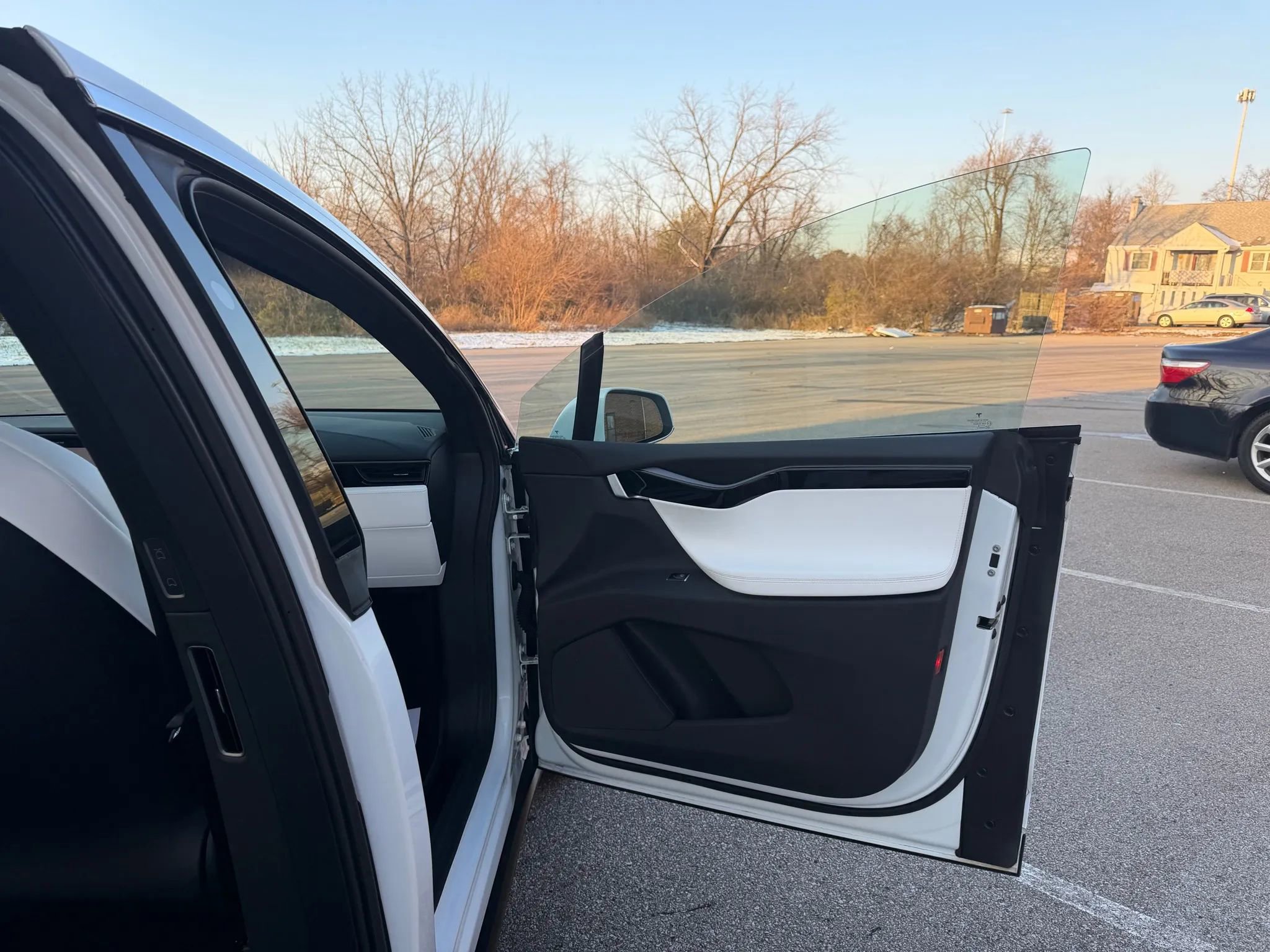 Used 2018 Tesla Model X 100D image 50