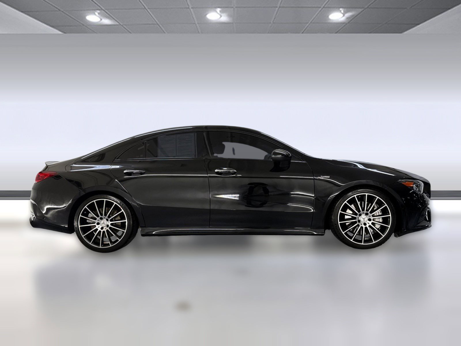 Used 2023 Mercedes-Benz CLA 35 AMG 4MATIC image 7
