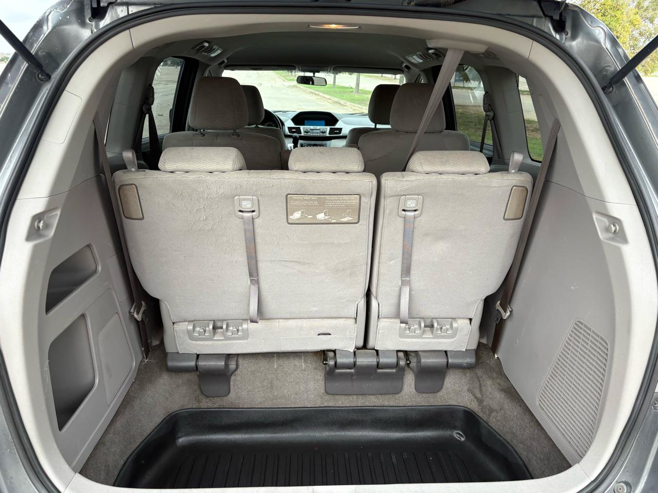 Used 2011 Honda Odyssey LX image 11