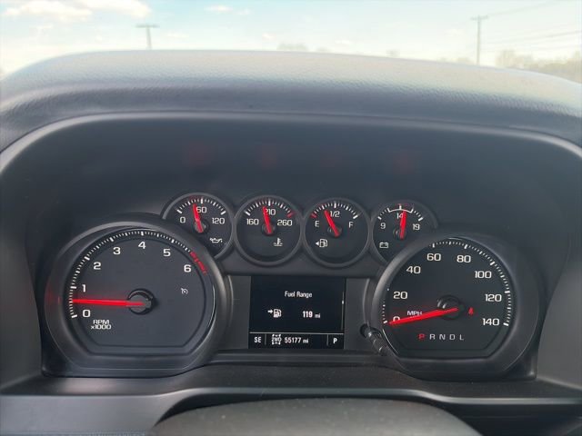 Used 2021 Chevrolet Silverado 2500 Custom w/ Custom Value Package image 11