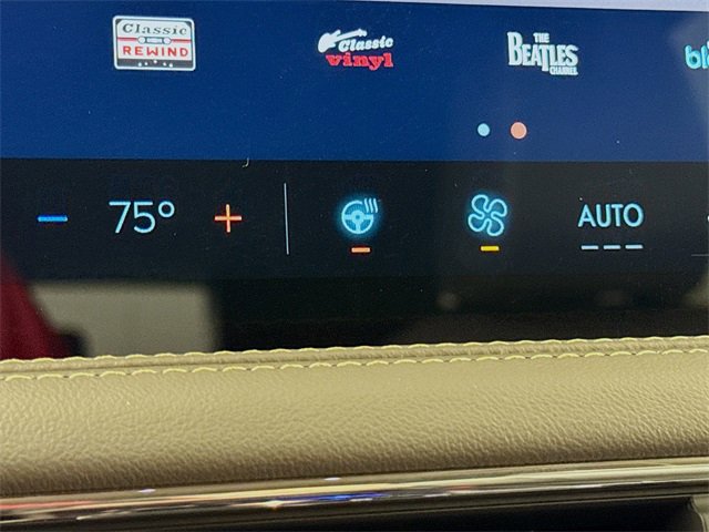 Used 2025 Lincoln Corsair Reserve w/ Equipment Group 202A image 20