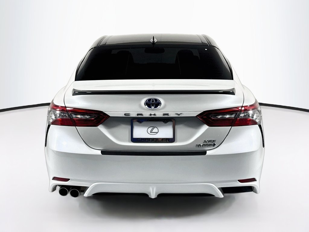 Used 2022 Toyota Camry XSE w/ Navigation Upgrade Package FWD image 6