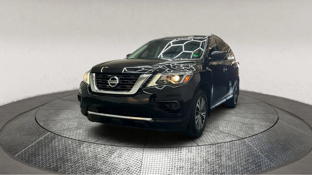 Used 2020 Nissan Pathfinder S image 4