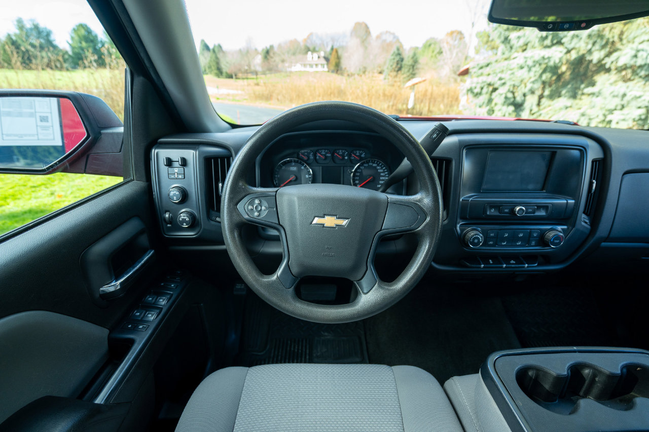 Used 2018 Chevrolet Silverado 1500 Custom image 12