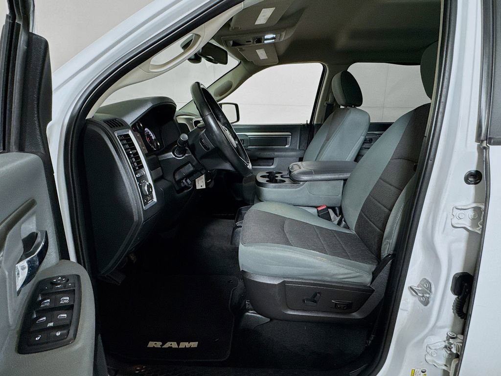 Used 2016 RAM 1500 Lone Star RWD image 18