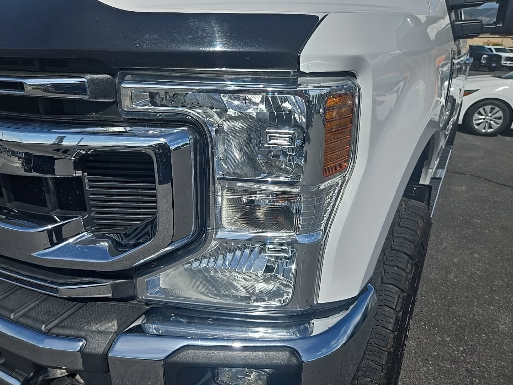 Used 2020 Ford F350 XLT w/ XLT Premium Package AWD/4WD image 32