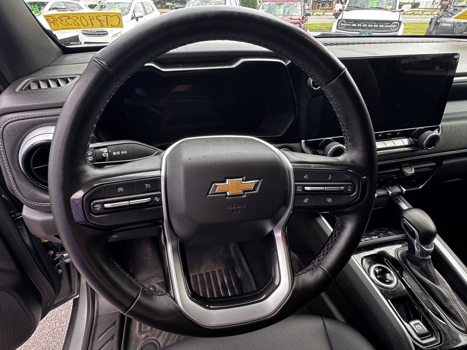 Certified 2024 Chevrolet Colorado LT w/ LT Convenience Package III AWD/4WD image 24