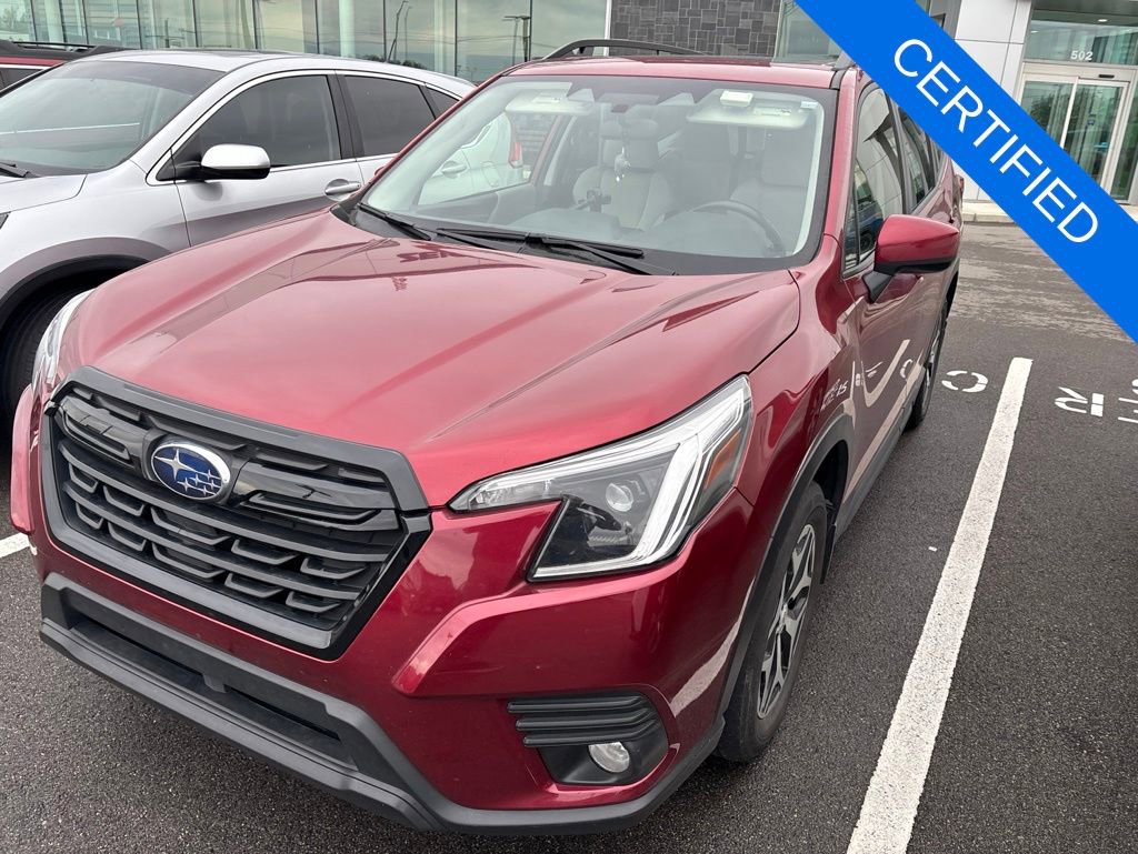 Certified 2023 Subaru Forester Premium AWD/4WD image 3