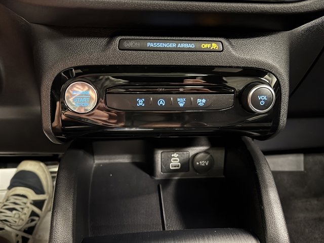 Used 2024 Ford Escape ST-Line w/ Tech Pack #1 AWD/4WD image 25