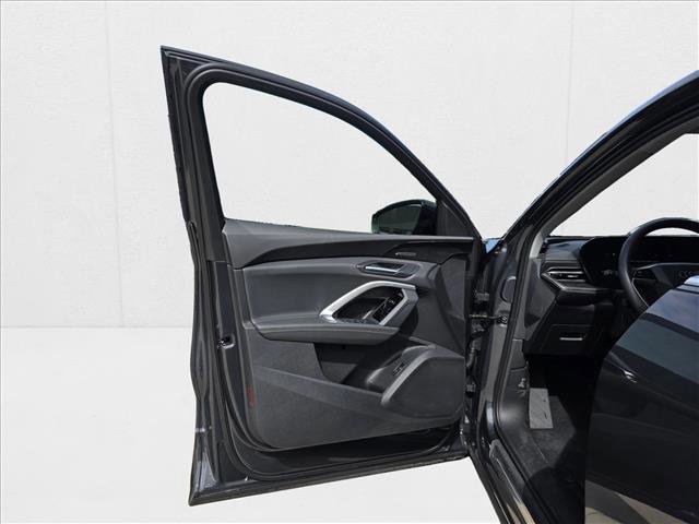 New 2025 Audi Q5 Premium Plus w/ Premium Plus image 12