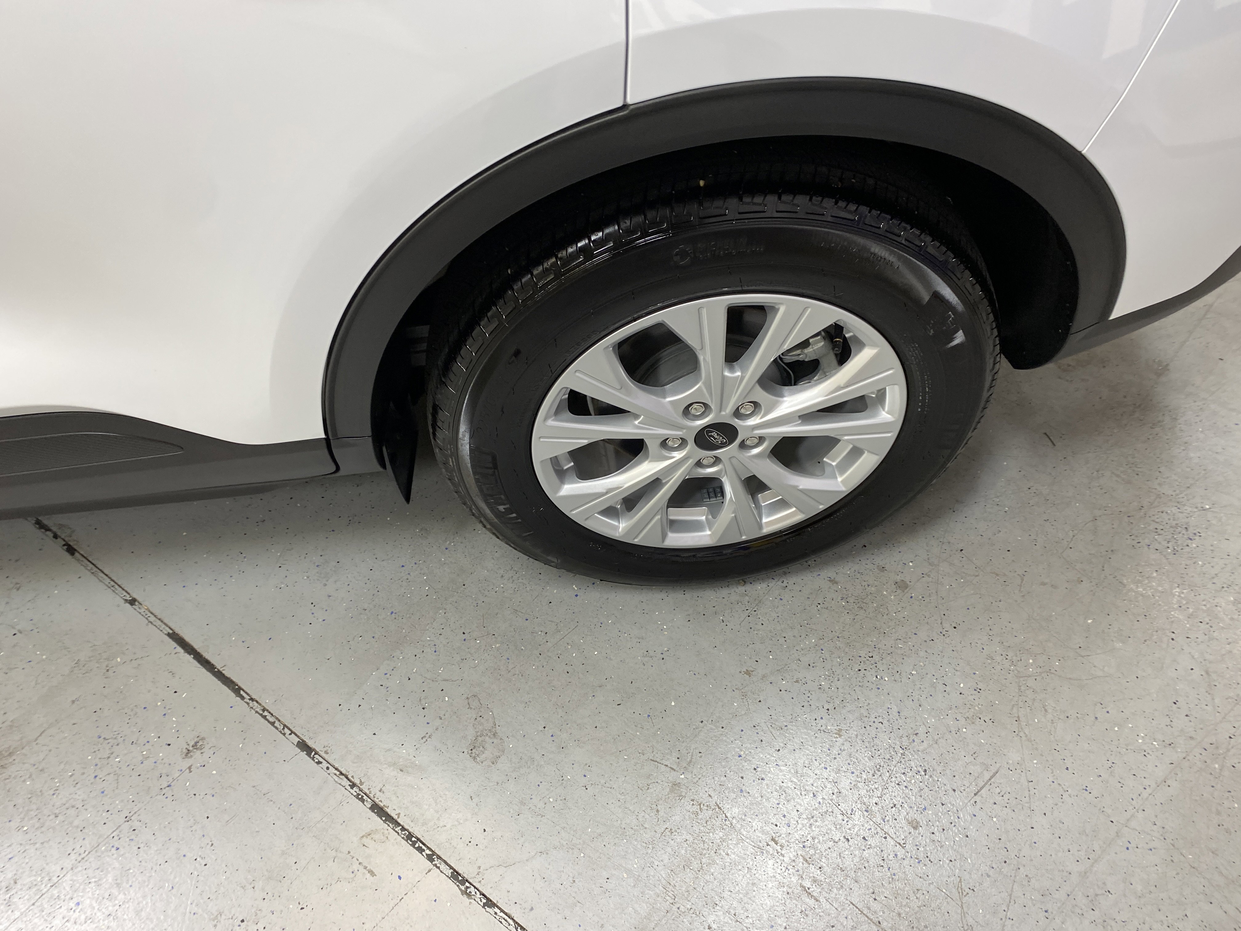 Used 2025 Ford Escape Active image 12