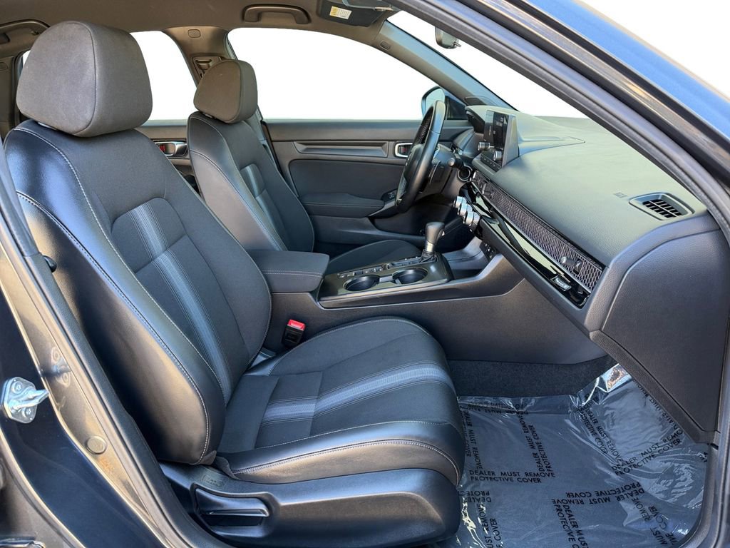 Used 2025 Honda Civic Sport image 18